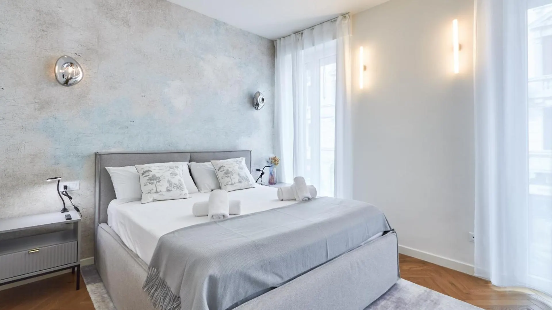 Easylife - Stupendo Appartamento In Porta Venezia Milan 0*,  Italy